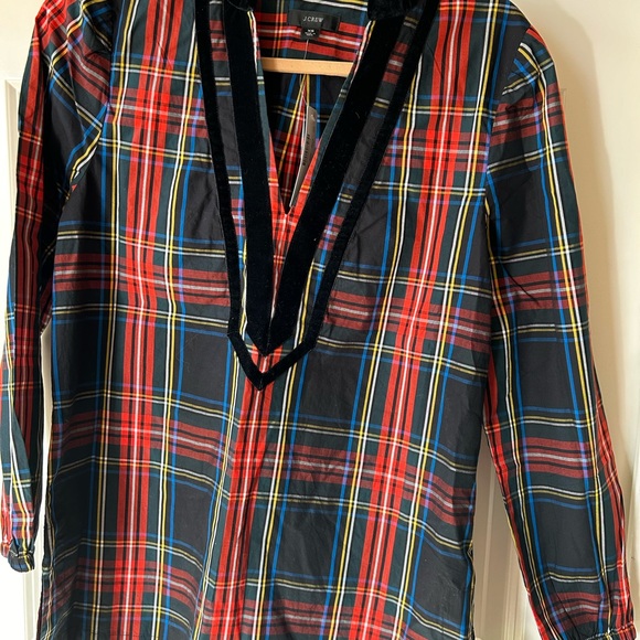 BNWT J. Crew Velet-trimmed V-neck Tunic in black Stewart Tartan in XS - Picture 2 of 8